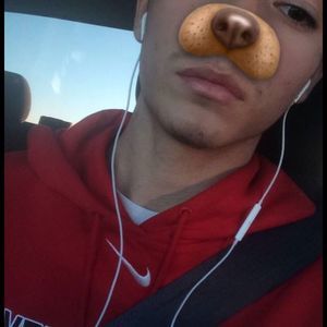 Meet your Posher, Jonathan